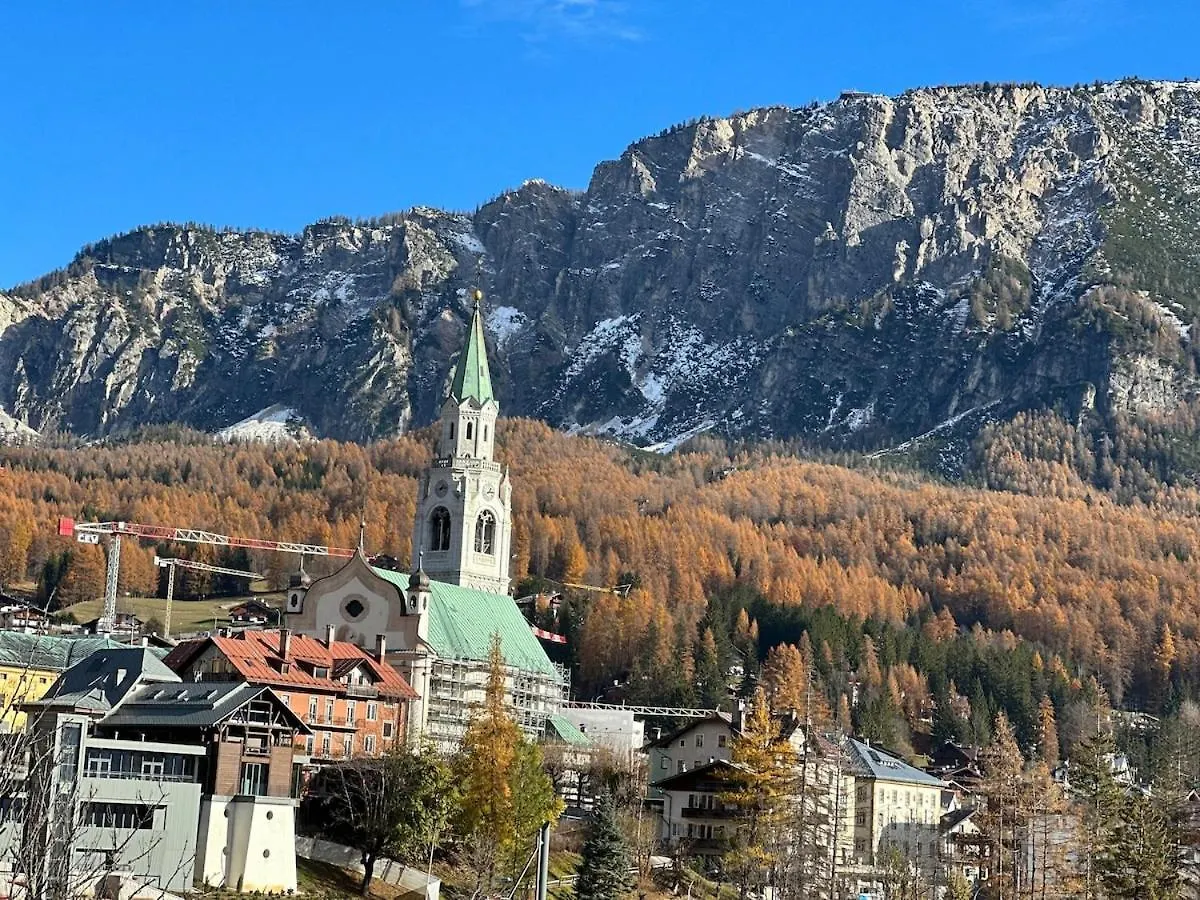Appartamento Crignes Cortina dʼAmpezzo Lägenhet